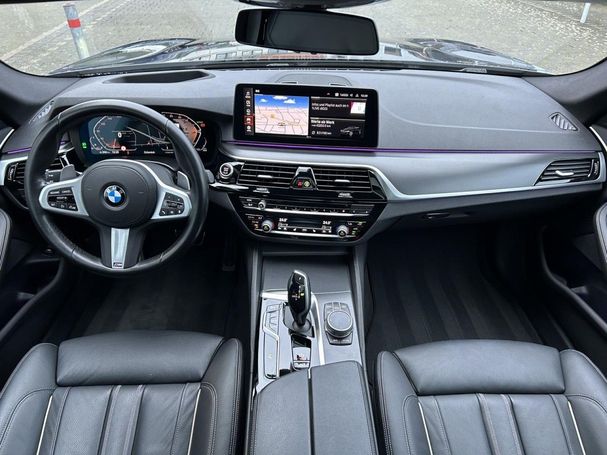 BMW 520i Touring 135 kW image number 8