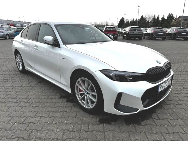 BMW 320d xDrive M Sport 140 kW image number 2