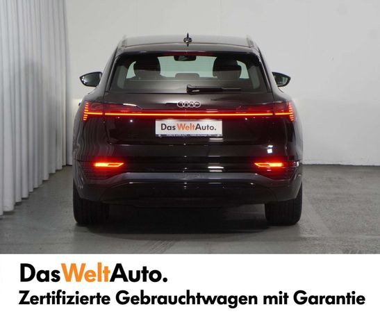 Audi Q8 50 quattro e-tron Advanced 250 kW image number 4