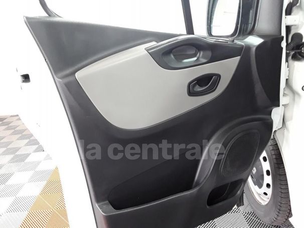  Renault Trafic Energy dCi 145 107 kW image number 23