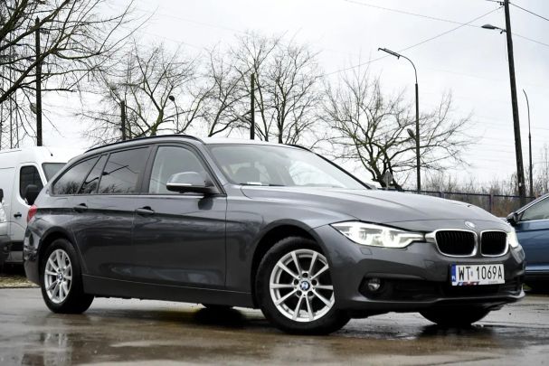 BMW 320d Touring Advantage 140 kW image number 6