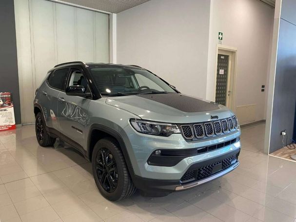 Jeep Compass 1.3 T4 PHEV 4xe 177 kW image number 3