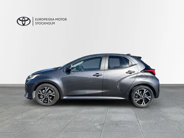Car image 5