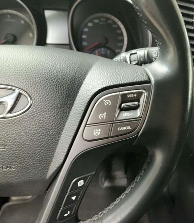 Hyundai Santa Fe 110 kW image number 37