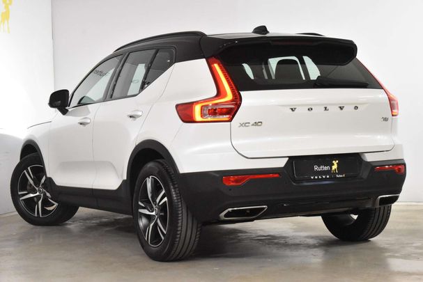 Volvo XC40 T4 140 kW image number 7