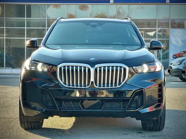 BMW X5 xDrive 219 kW image number 2