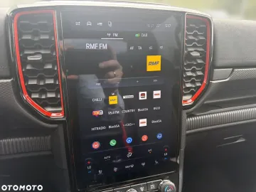 Car image 35