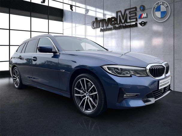 BMW 330 Touring xDrive 185 kW image number 16