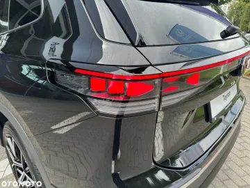 Car image 32