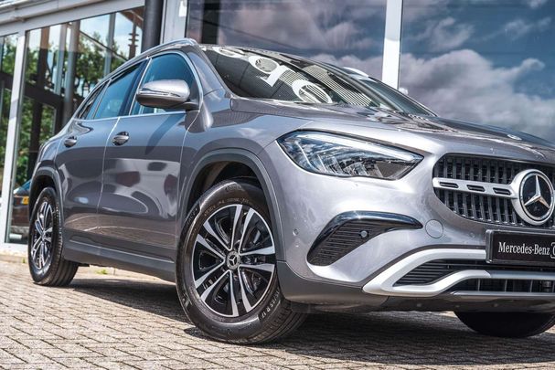 Mercedes-Benz GLA 180 100 kW image number 29