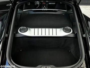 Car image 40