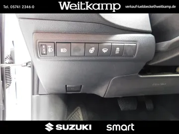 Car image 29