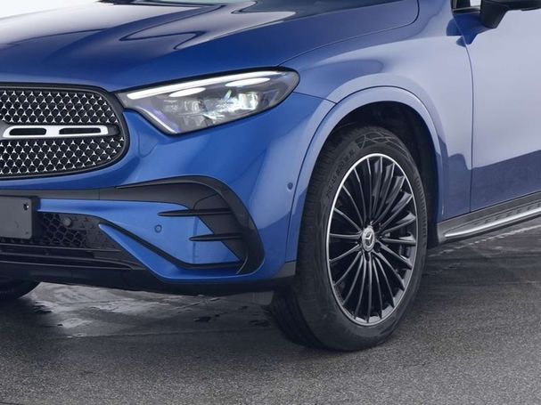 Mercedes-Benz GLC 300 e AMG 230 kW image number 3