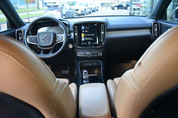 Volvo XC40 T3 Inscription 120 kW image number 13