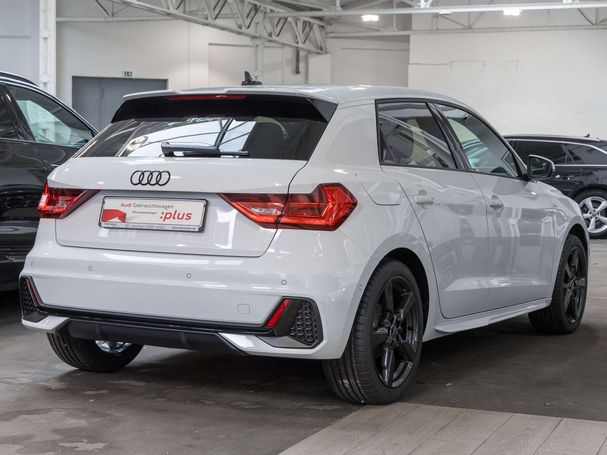 Audi A1 35 TFSI S-line 110 kW image number 3