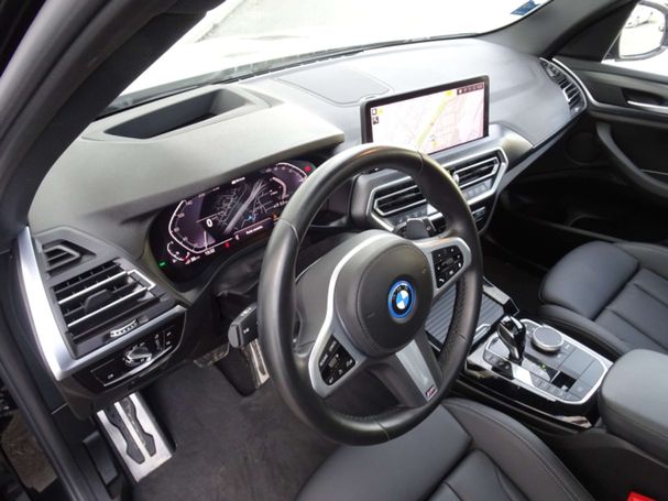 BMW X3 xDrive 137 kW image number 6