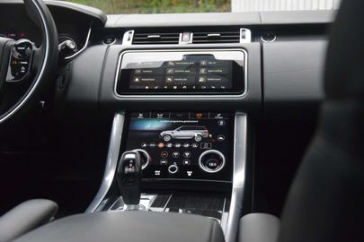 Car image 23