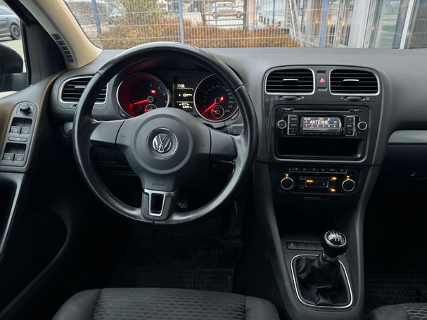 Volkswagen Golf 77 kW image number 17