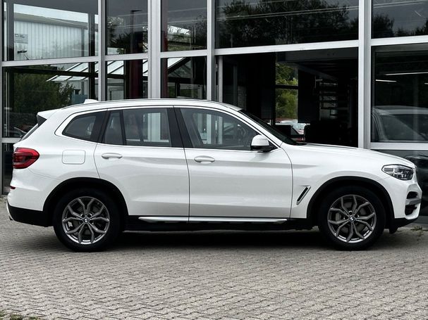 BMW X3 xDrive 210 kW image number 8