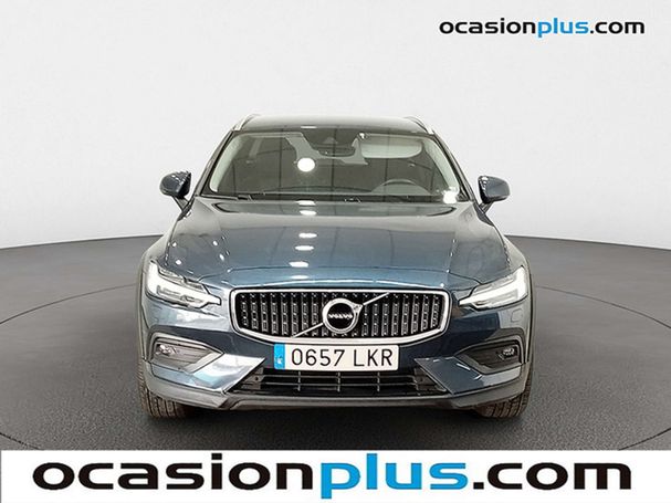 Volvo V60 Cross Country D4 AWD 140 kW image number 21