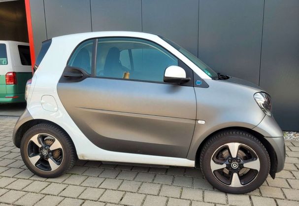 Smart ForTwo EQ 60 kW image number 1