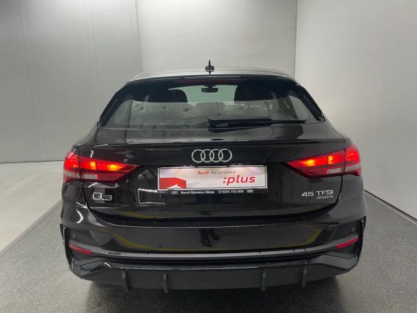 Audi Q3 30 180 kW image number 9