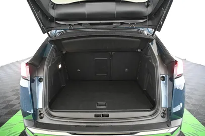 Car image 34