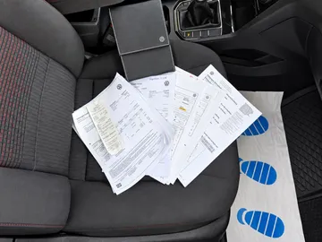 Car image 39