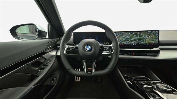 BMW 520d xDrive 145 kW image number 11