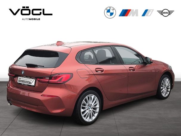 BMW 118i Advantage 100 kW image number 3