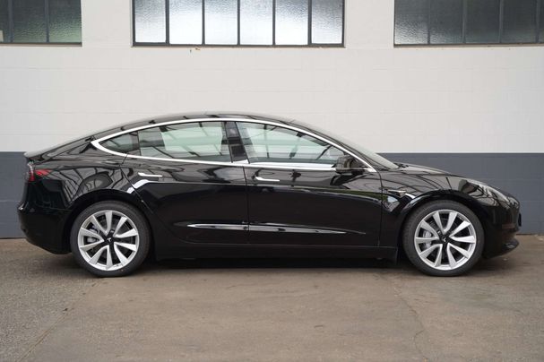 Tesla Model 3 Standard Range 239 kW image number 4