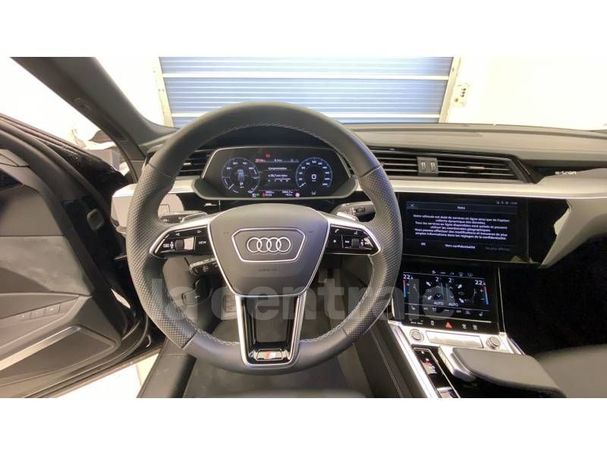 Audi e-tron 55 quattro S-line Sportback 300 kW image number 18