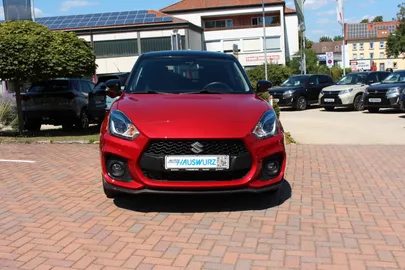 Car image 2
