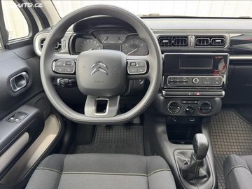 Car image 30