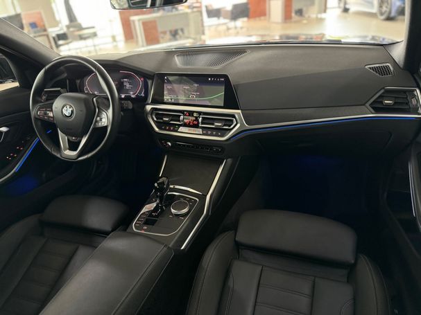 BMW 330d Touring M Sport xDrive 210 kW image number 39