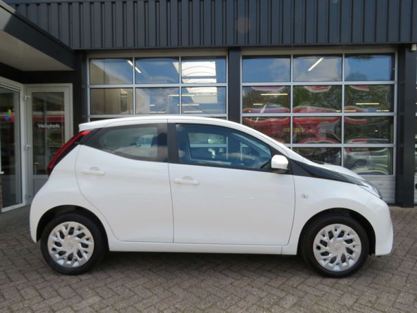 Toyota Aygo 54 kW image number 32