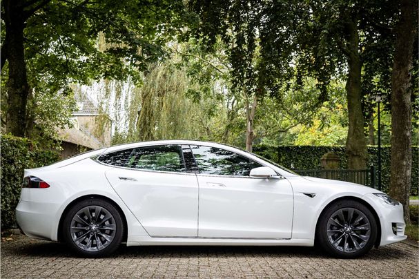 Tesla Model S 75D AWD 246 kW image number 15