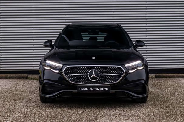 Mercedes-Benz E 300 e T 230 kW image number 2