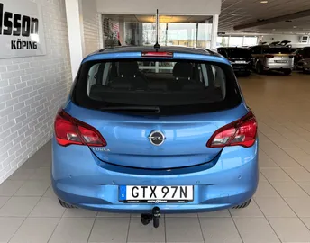 Car image 5