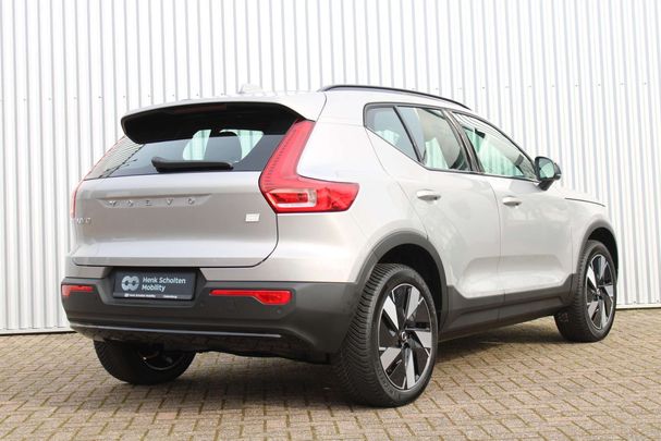 Volvo XC40 Single Motor Extended Range Plus 185 kW image number 6