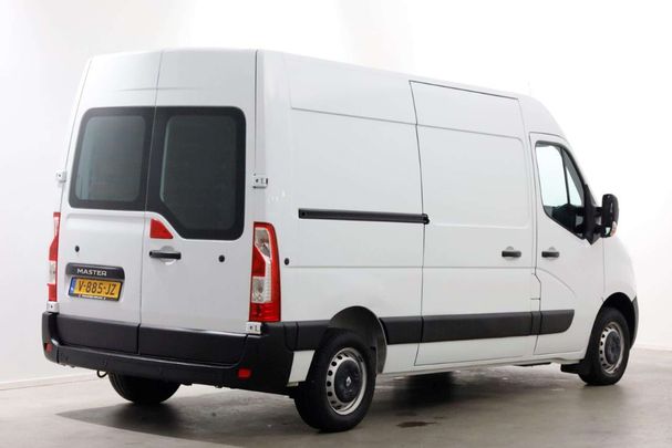 Renault Master 81 kW image number 1