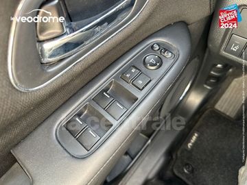 Car image 37