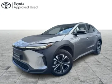 Car image 30