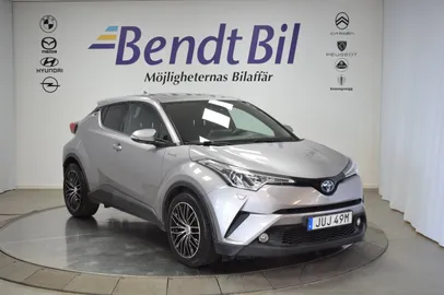 Car image 2