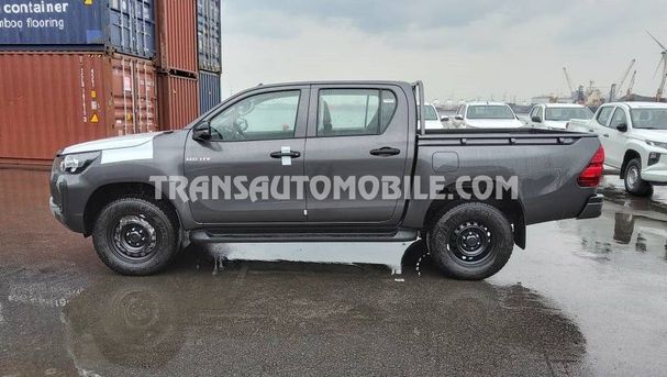 Toyota Hilux Cab 108 kW image number 11