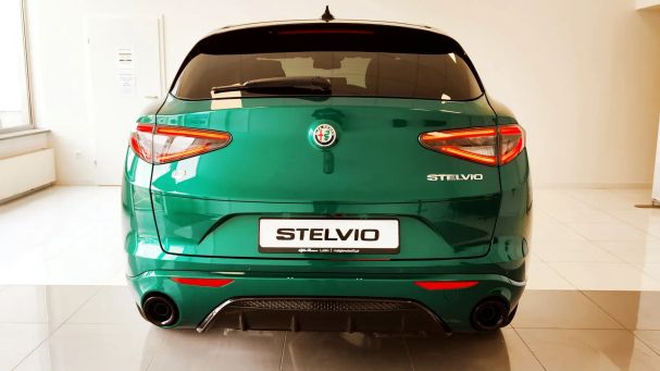 Alfa Romeo Stelvio 2.0 Turbo Q4 206 kW image number 6