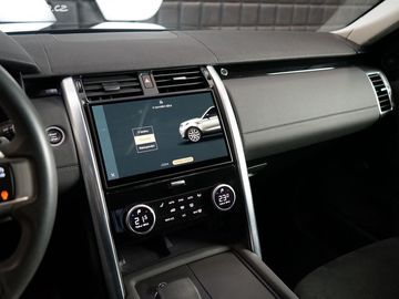 Car image 36