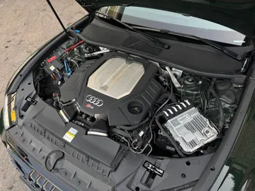 Car image 35