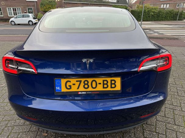 Tesla Model 3 60 Plus 225 kW image number 36