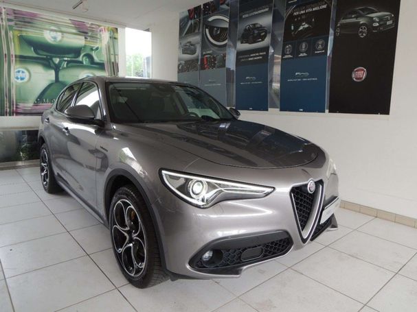 Alfa Romeo Stelvio 2.2 Diesel AT8 Q4 140 kW image number 1